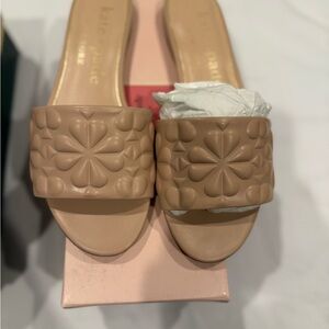 Kate Spade Tan Floral Slide Sandals